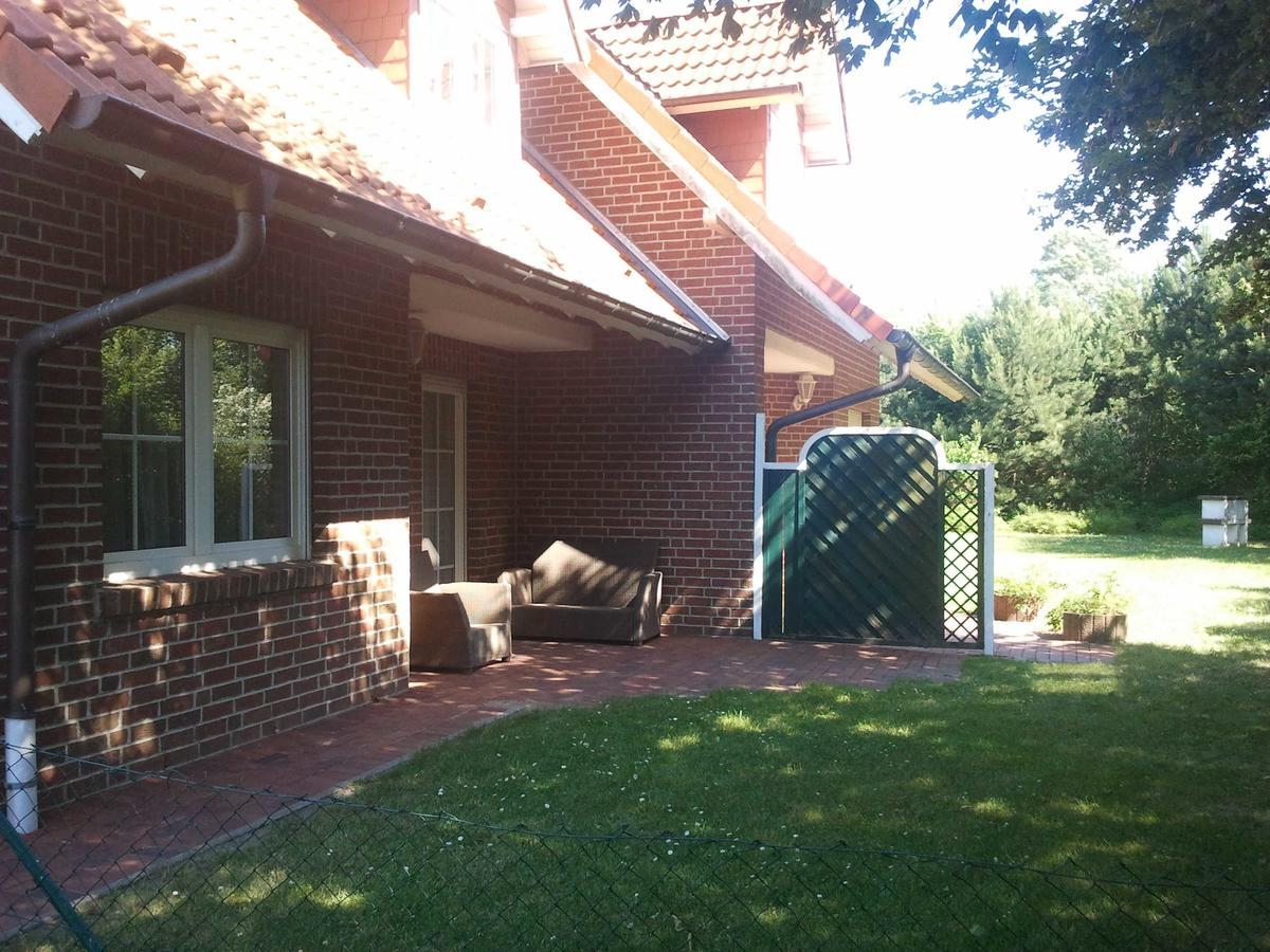 Appartmenthaus Am Bodden Вик Экстерьер фото